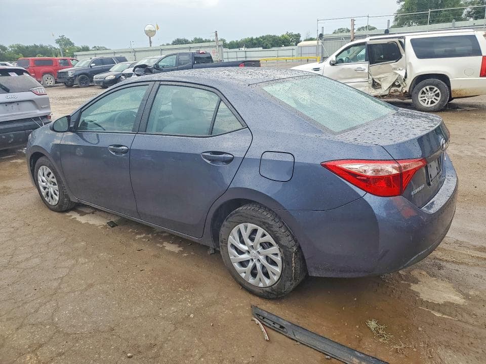 2018 TOYOTA COROLLA LE 2