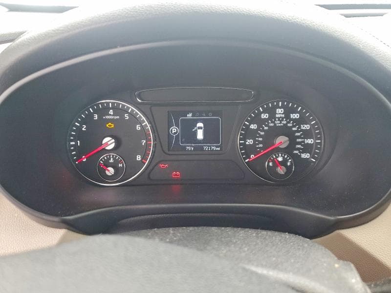 2017 KIA SORENTO LX 9