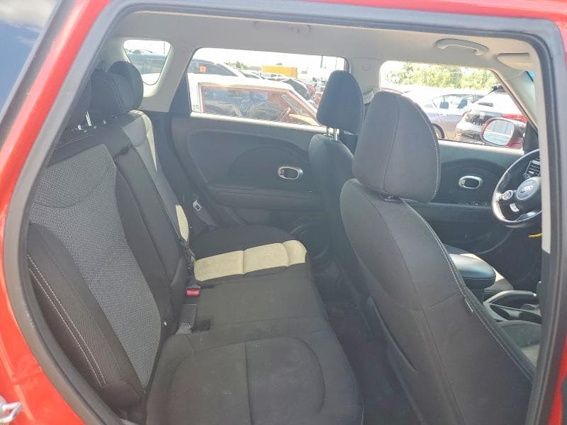 2019 KIA SOUL + 11