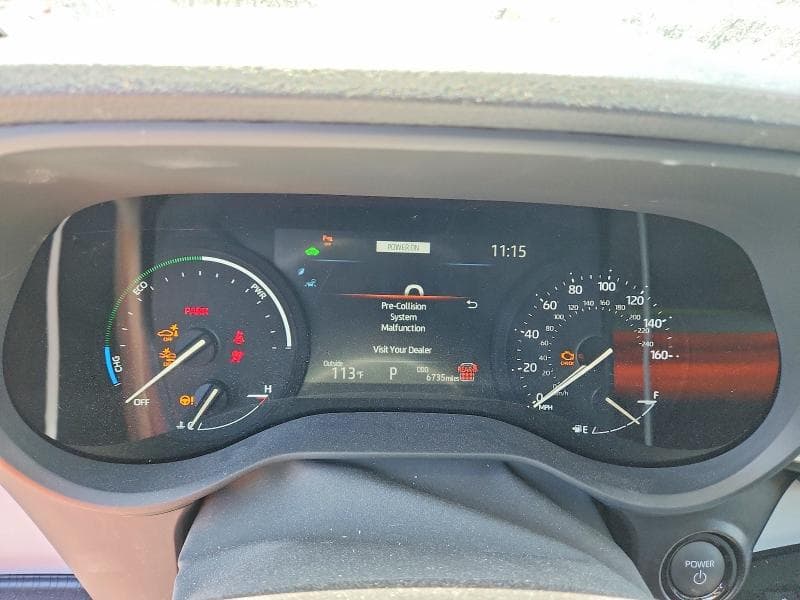 2025 TOYOTA SIENNA XLE 8-PASSENGER 9