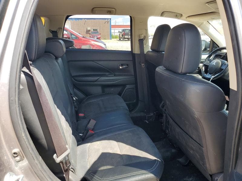2019 MITSUBISHI OUTLANDER SE 11