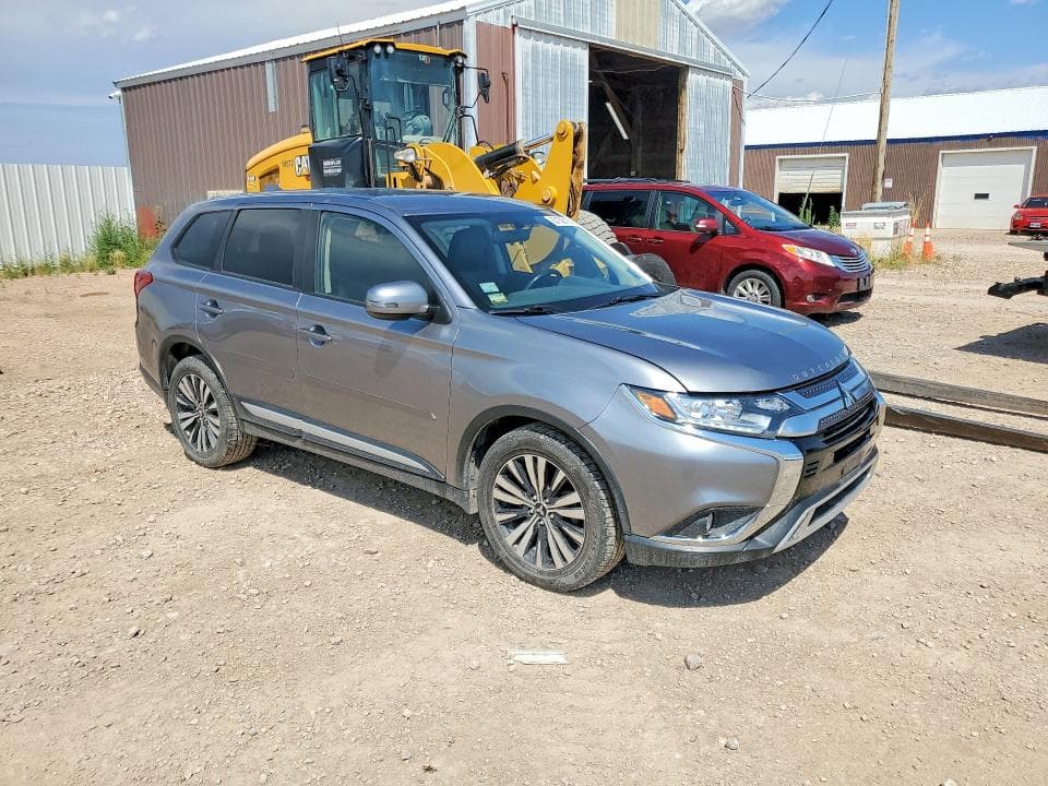 2019 MITSUBISHI OUTLANDER SE 4
