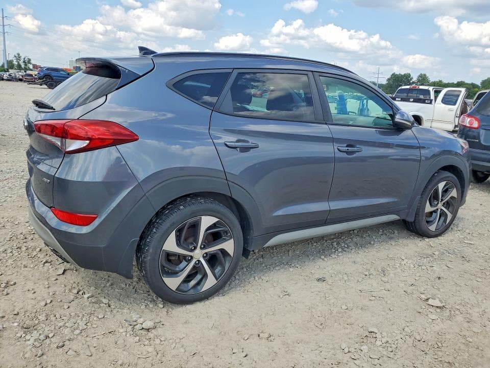 2018 HYUNDAI TUCSON VALUE 3