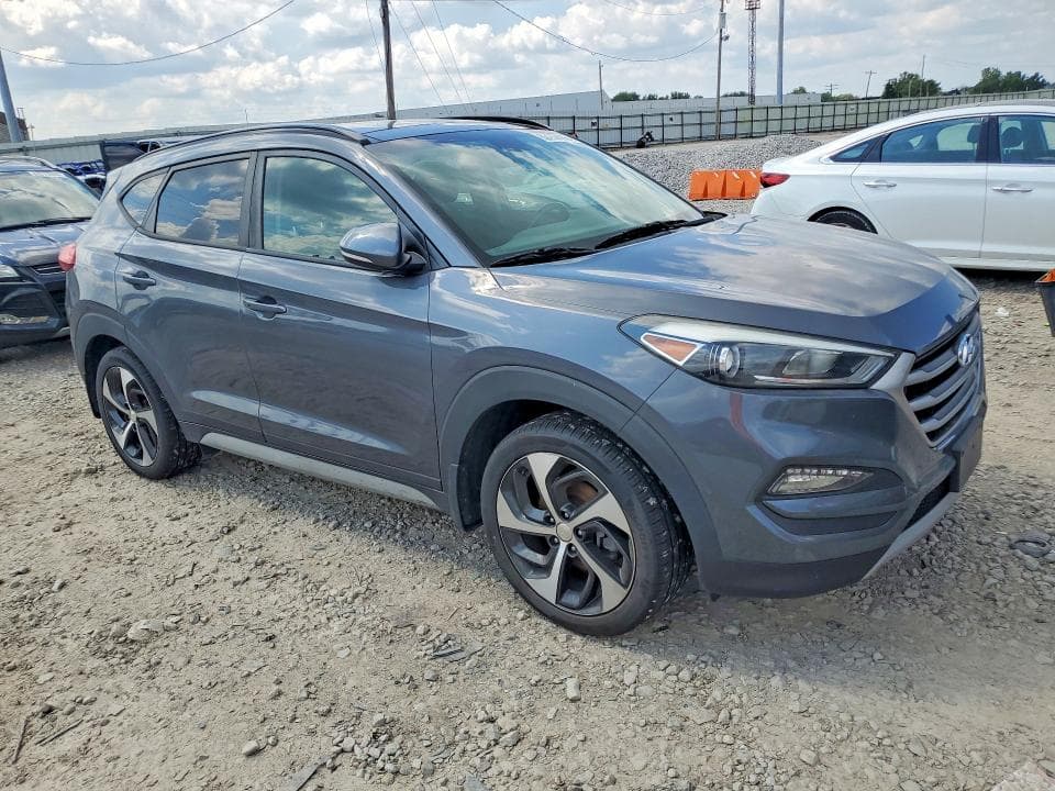 2018 HYUNDAI TUCSON VALUE 4