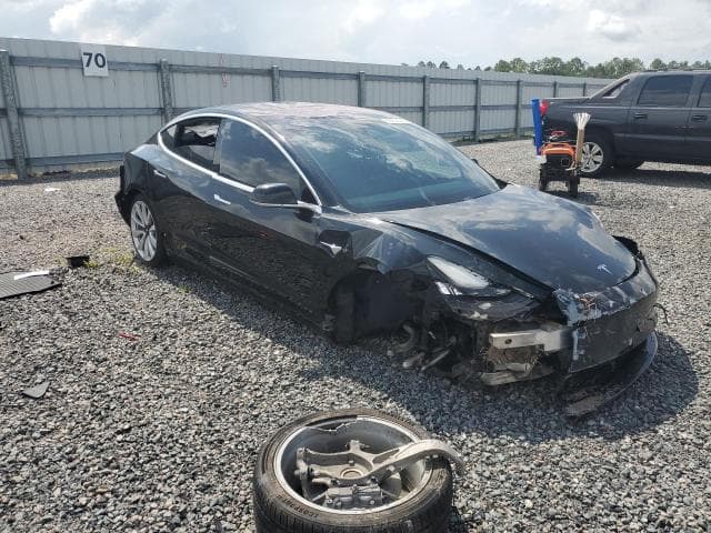 2019 TESLA MODEL 3 4