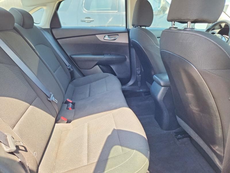 2020 KIA FORTE LXS 10