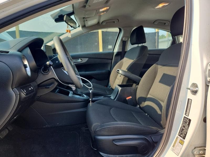 2020 KIA FORTE FE 7