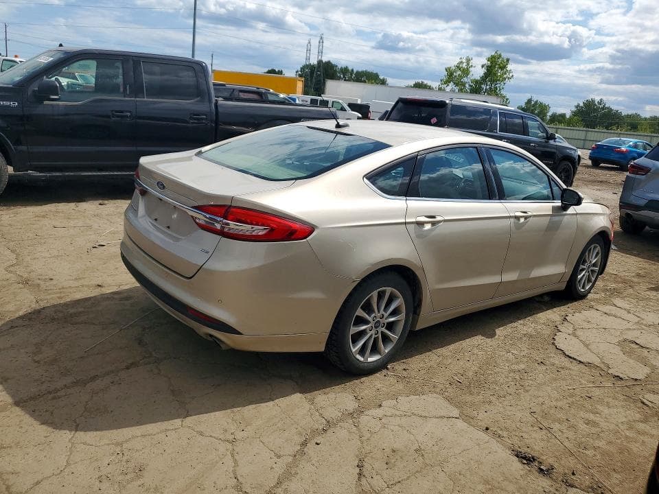2017 FORD FUSION SE 3