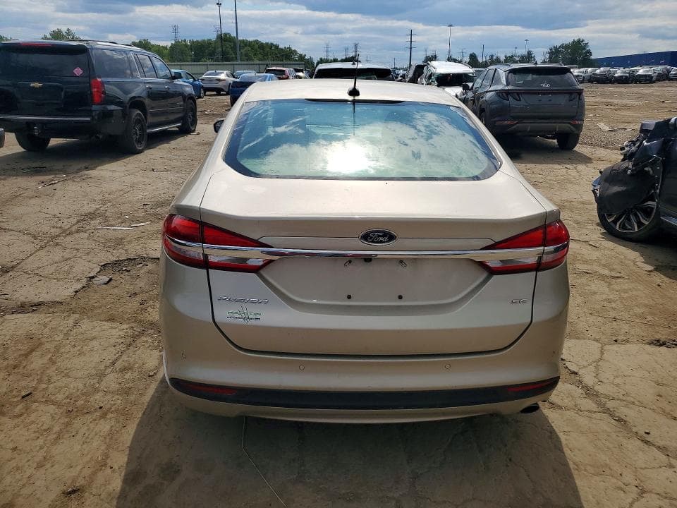 2017 FORD FUSION SE 6