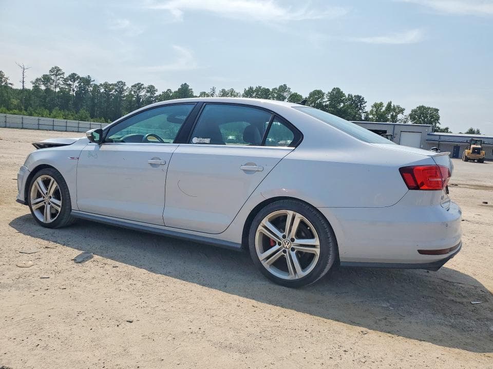2017 VOLKSWAGEN JETTA GLI 2