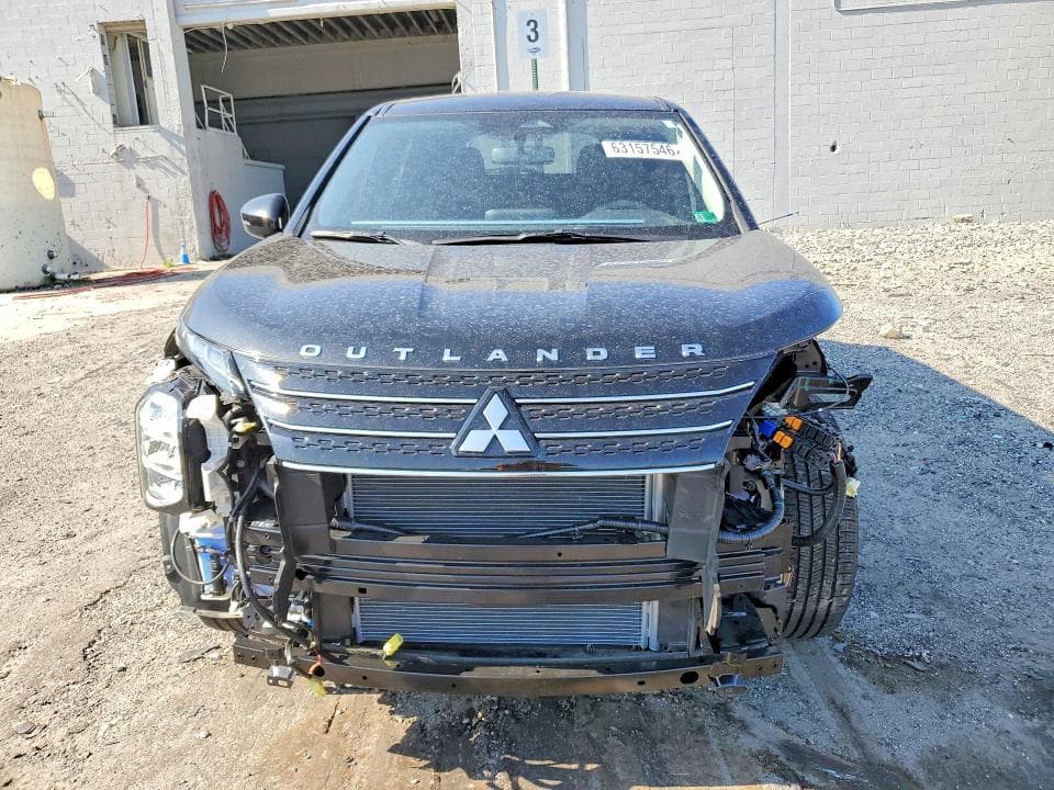 2023 MITSUBISHI OUTLANDER ES 5