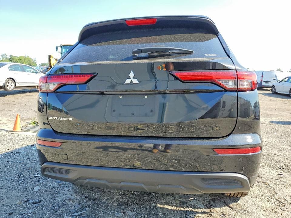 2023 MITSUBISHI OUTLANDER ES 6