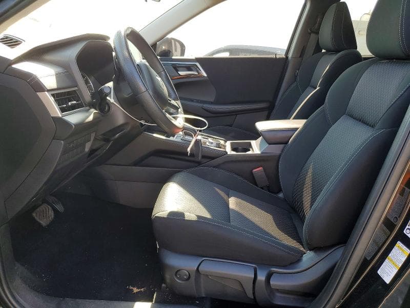 2023 MITSUBISHI OUTLANDER ES 7