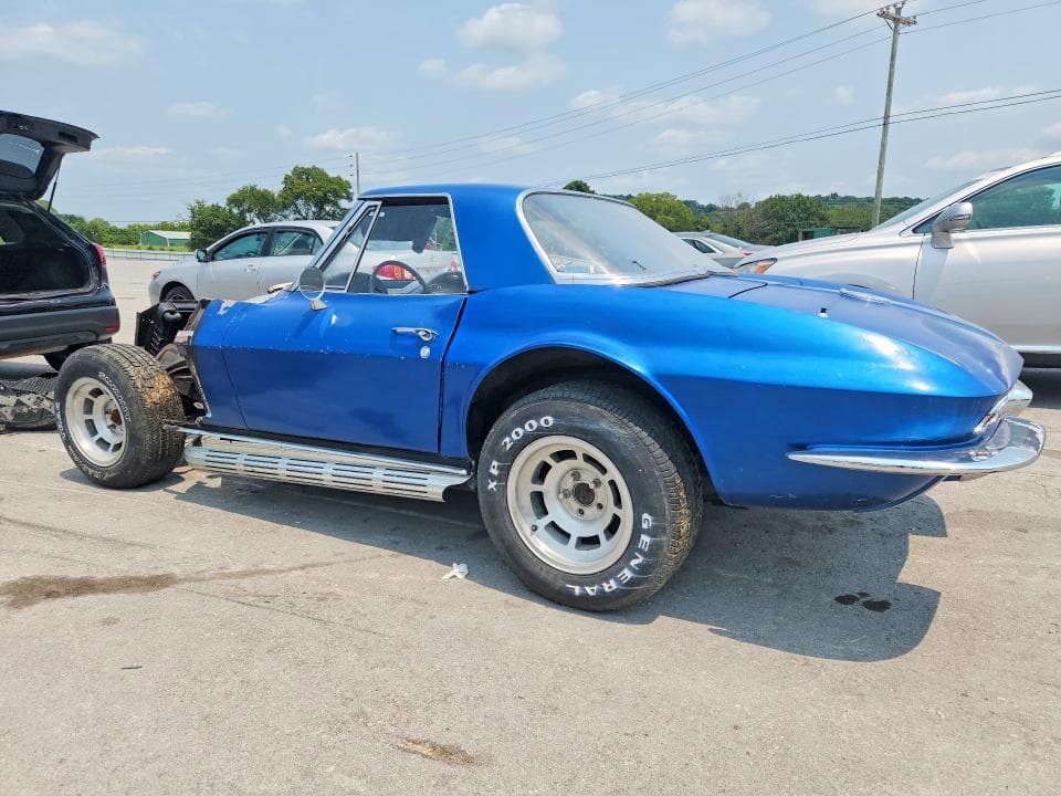 1966 CHEVROLET CORVETTE 3