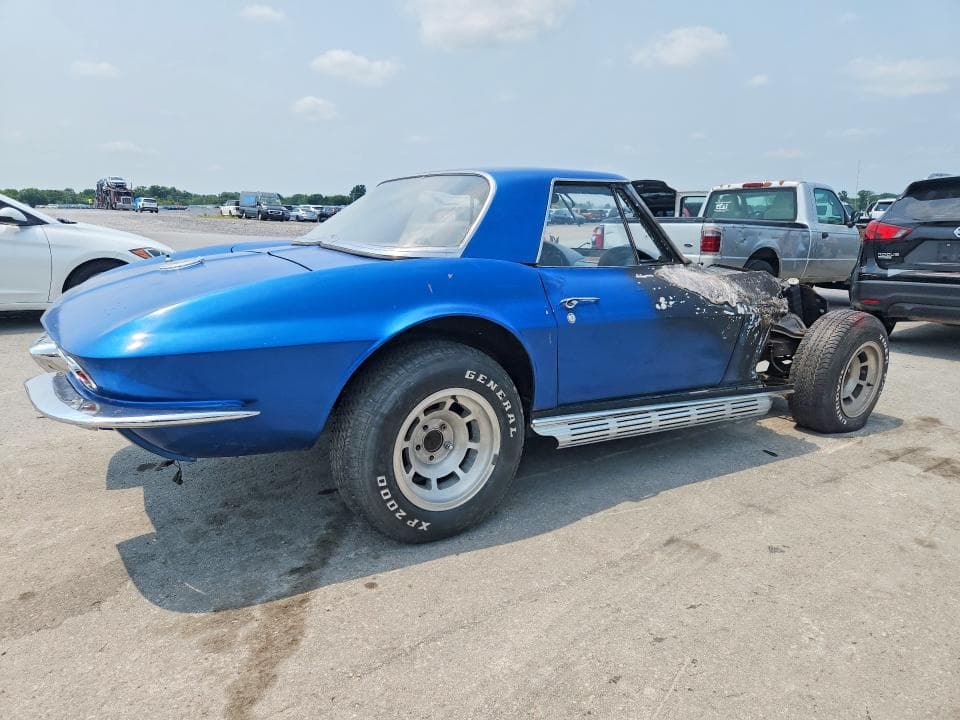 1966 CHEVROLET CORVETTE 4