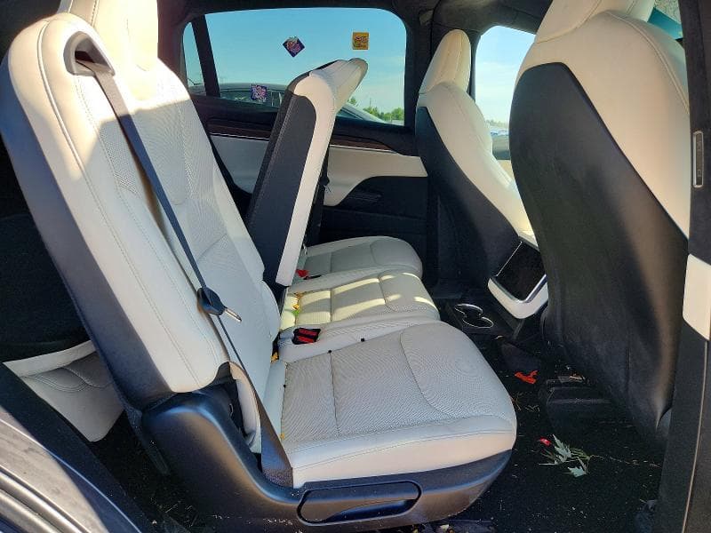 2024 TESLA MODEL X 10