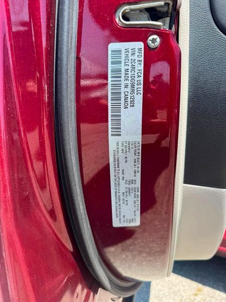 2021 CHRYSLER VOYAGER LXI 10