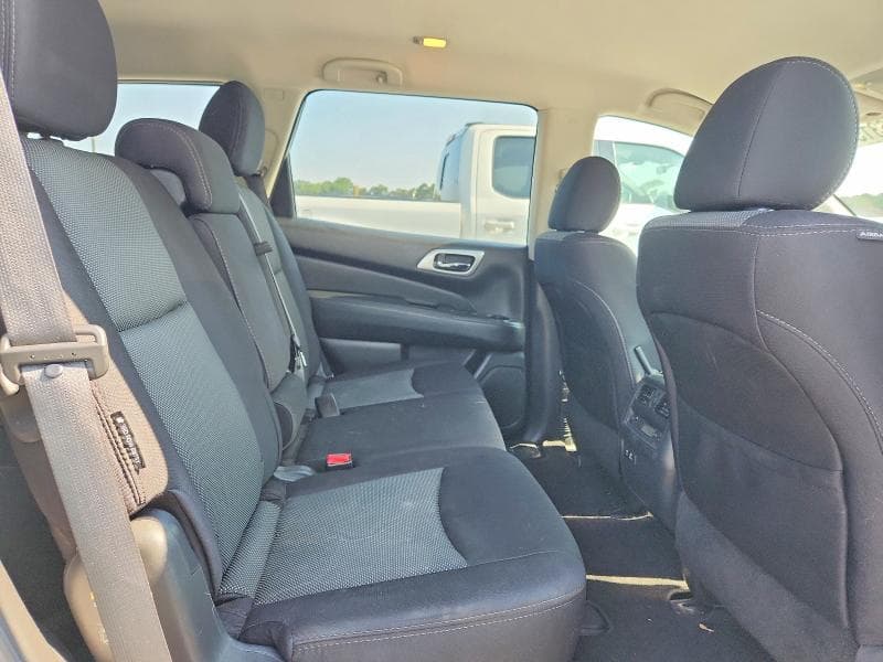2019 NISSAN PATHFINDER SV 11