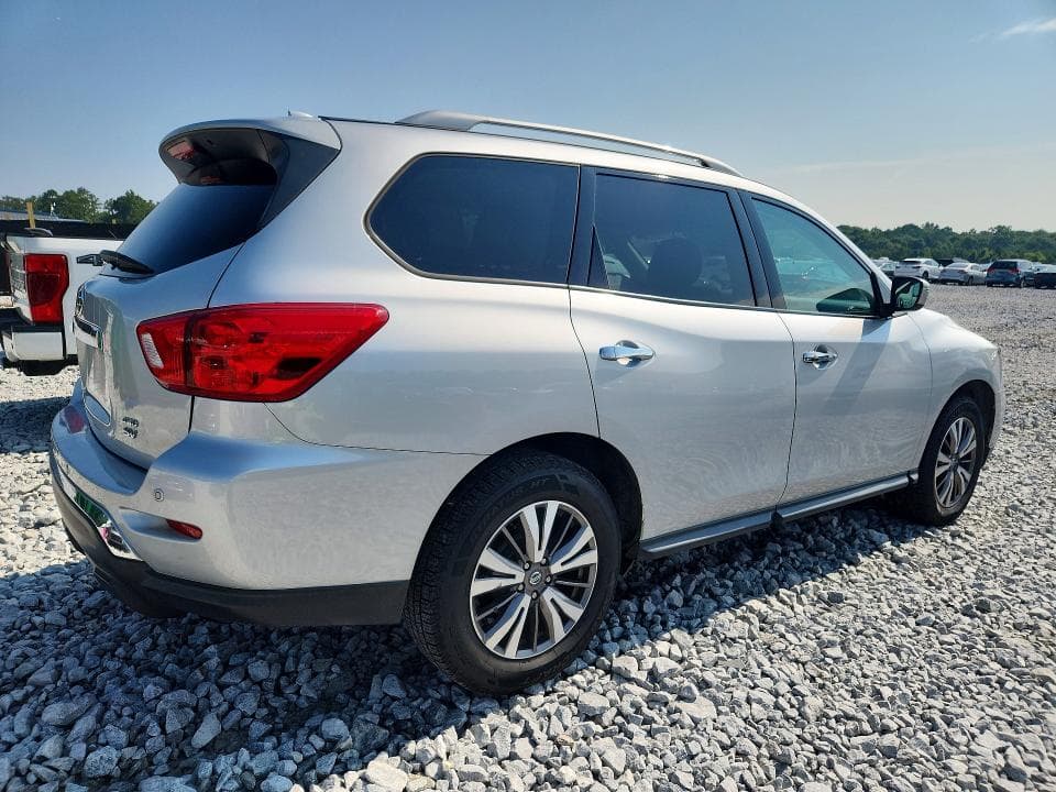 2019 NISSAN PATHFINDER SV 3