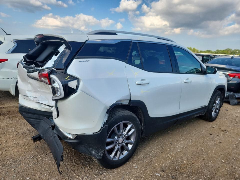 2022 GMC TERRAIN SLT 3