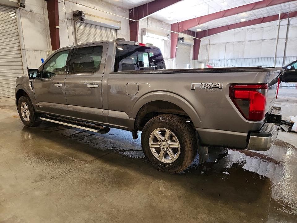 2024 FORD F150 XLT 2