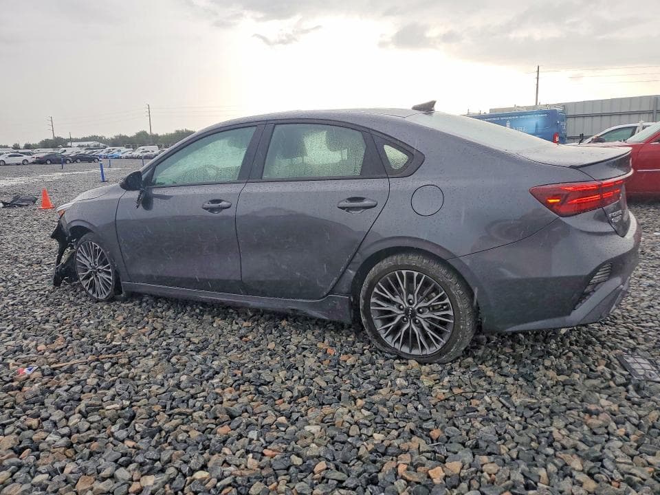 2024 KIA FORTE GT LINE 2