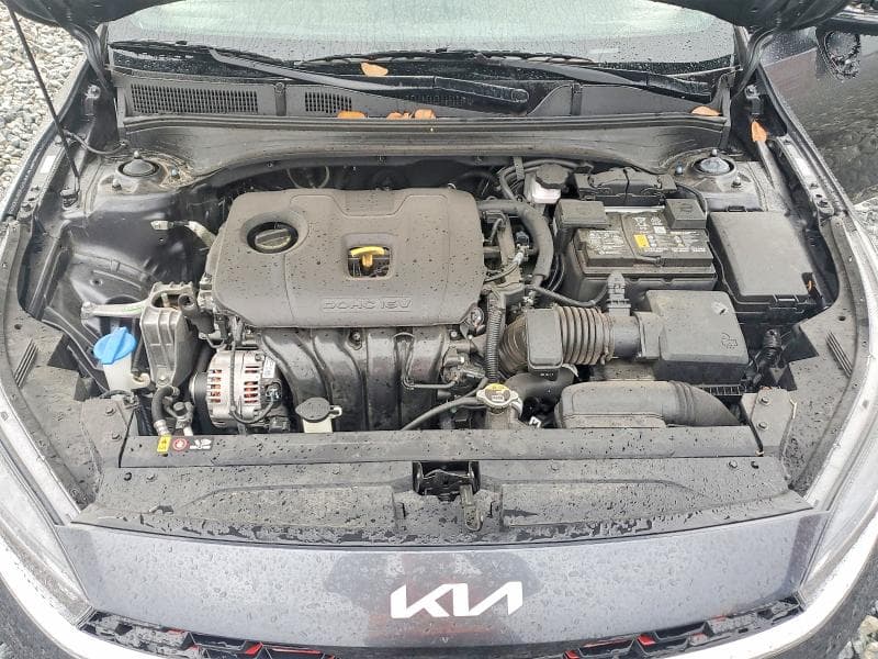 2024 KIA FORTE GT LINE 11
