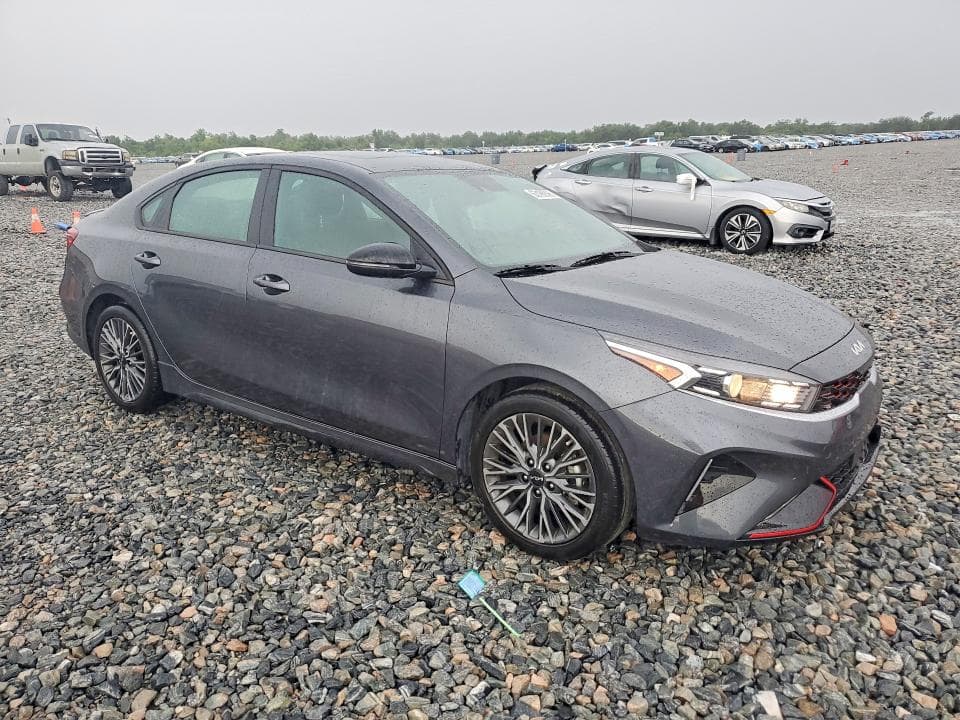 2024 KIA FORTE GT LINE 4