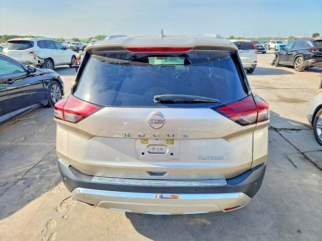 2022 NISSAN ROGUE PLATINUM 6