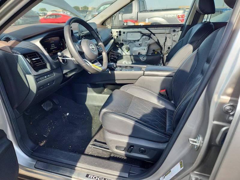 2022 NISSAN ROGUE PLATINUM 7