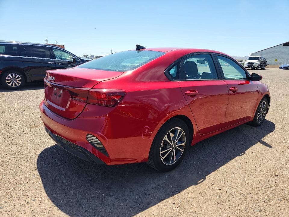 2023 KIA FORTE LXS 3