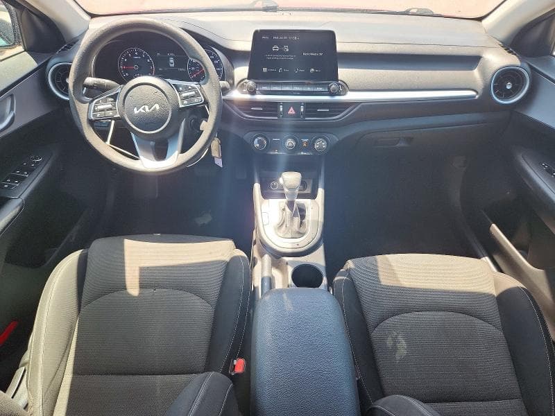 2023 KIA FORTE LXS 8