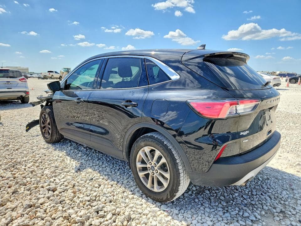 2022 FORD ESCAPE SE 2