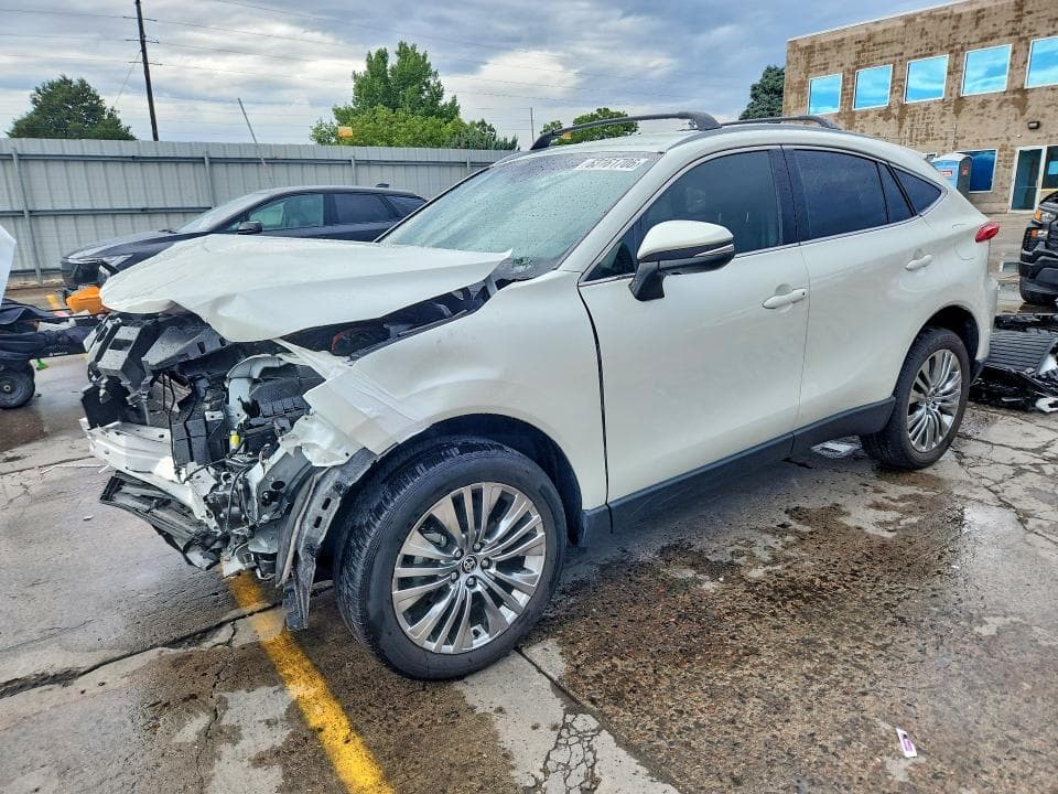 2022 TOYOTA VENZA XLE - 1