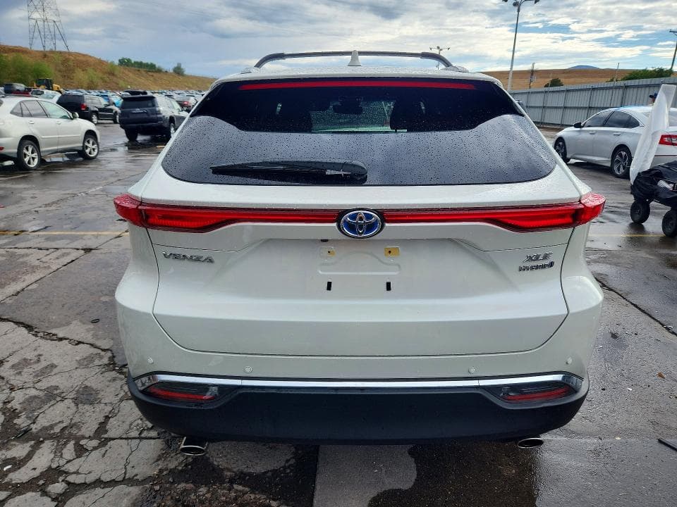 2022 TOYOTA VENZA XLE 6