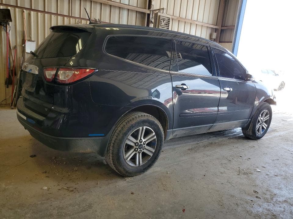 2017 CHEVROLET TRAVERSE LT 3