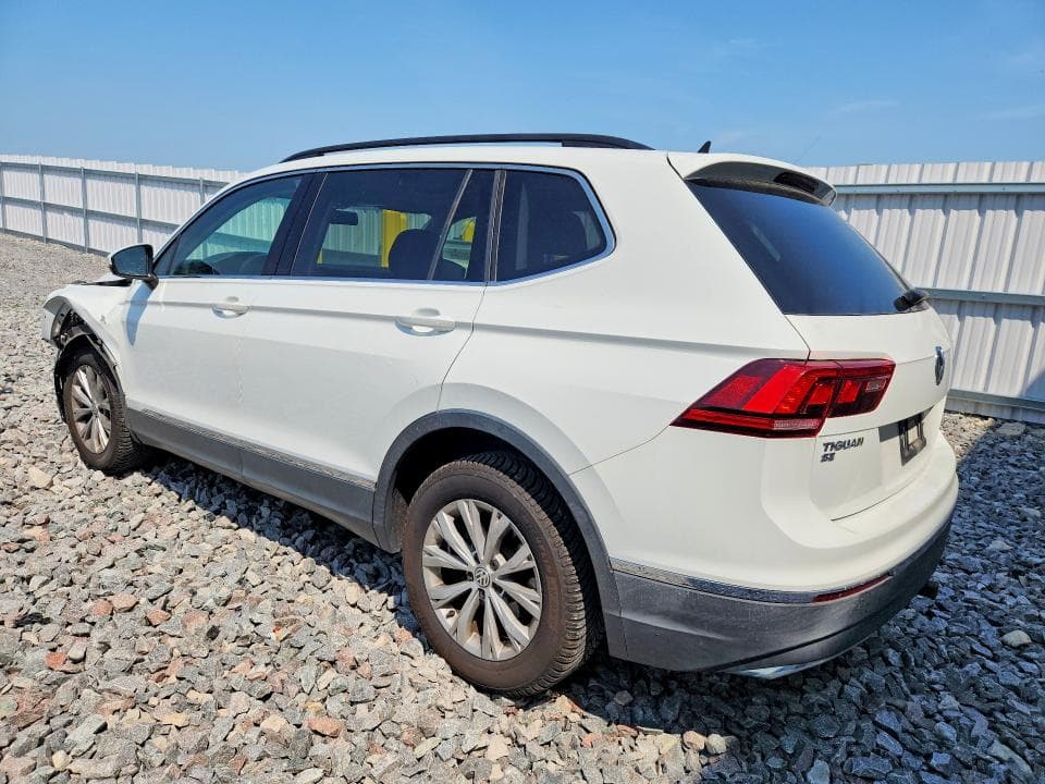 2018 VOLKSWAGEN TIGUAN SE 2