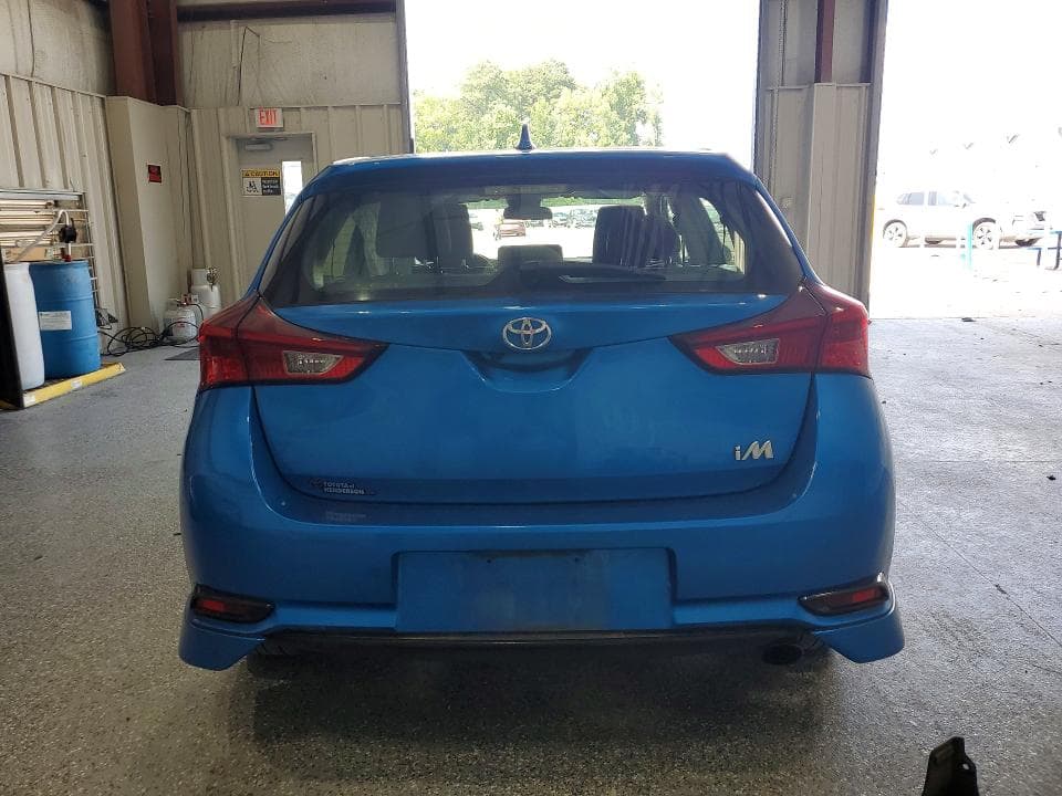 2017 TOYOTA COROLLA IM BASE 6