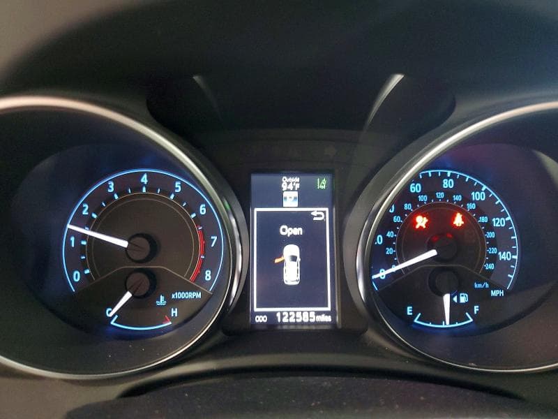 2017 TOYOTA COROLLA IM BASE 9