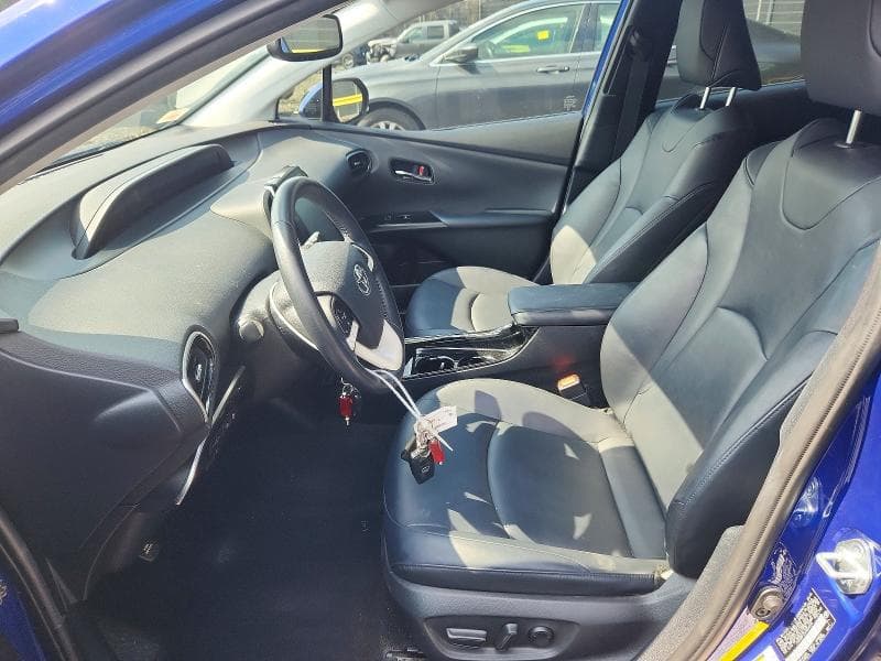 2018 TOYOTA PRIUS FOUR 7