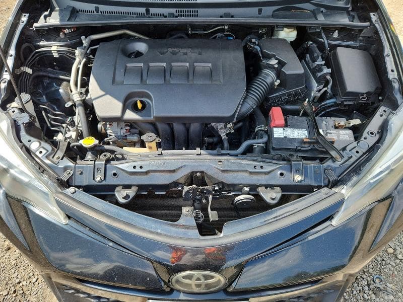 2017 TOYOTA COROLLA SE 11