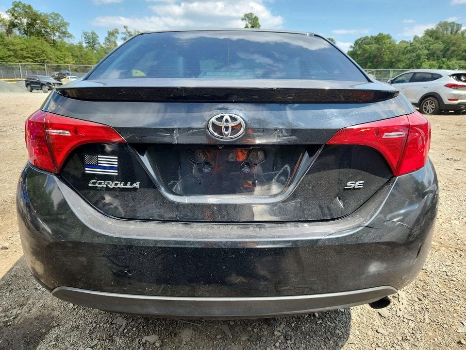 2017 TOYOTA COROLLA SE 6