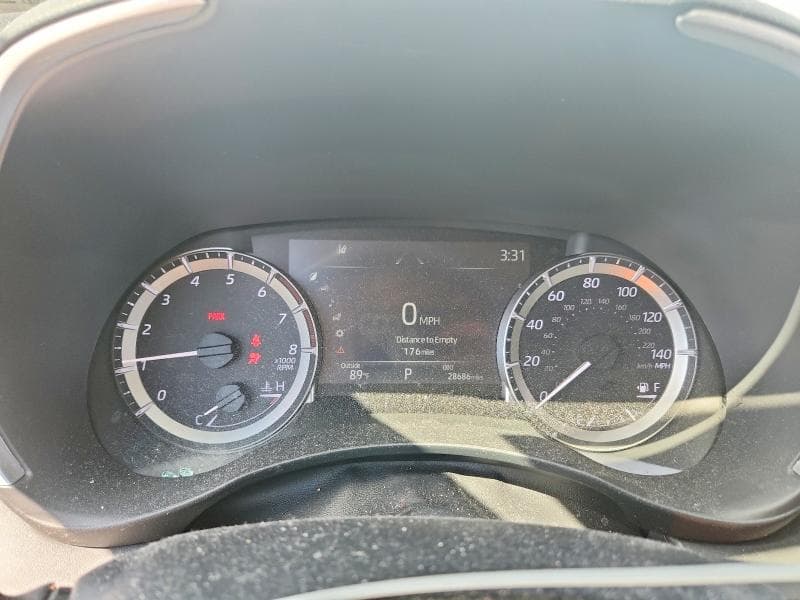 2023 TOYOTA HIGHLANDER XLE 9