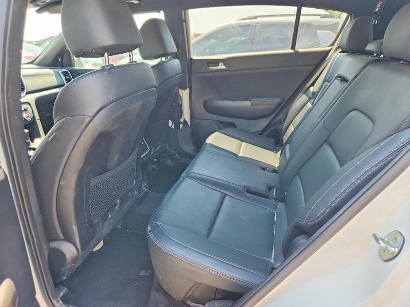 2021 KIA SPORTAGE S 11
