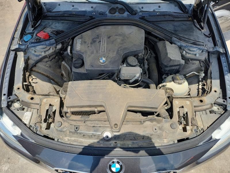 2017 BMW 320 XI 11