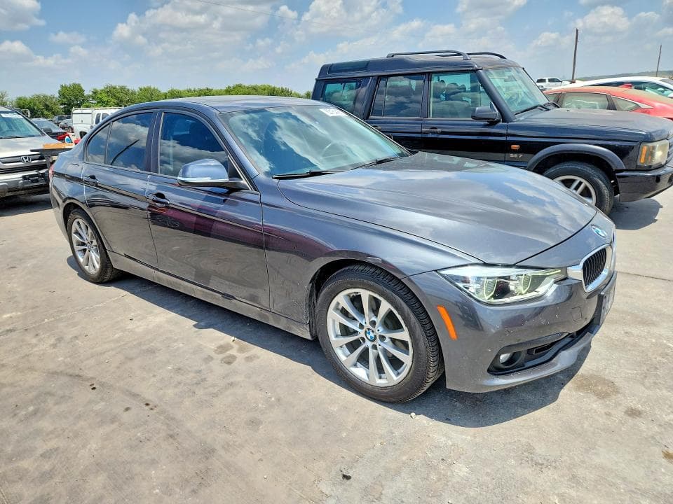 2017 BMW 320 XI 4