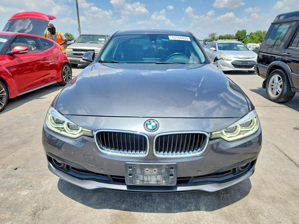 2017 BMW 320 XI 5