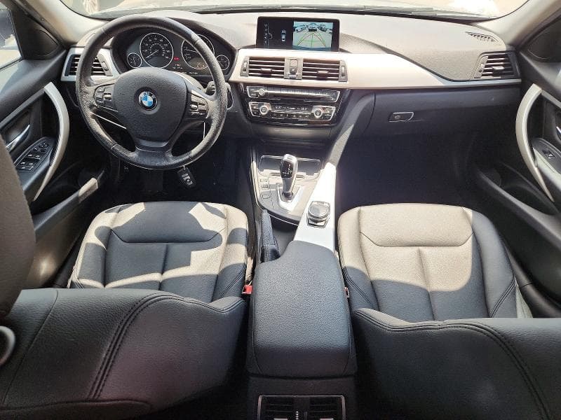 2017 BMW 320 XI 8