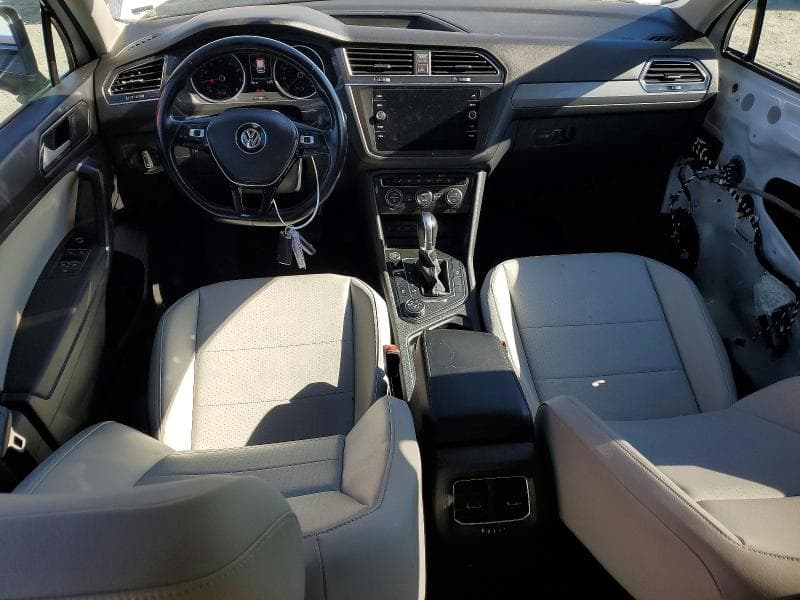 2018 VOLKSWAGEN TIGUAN SE 8