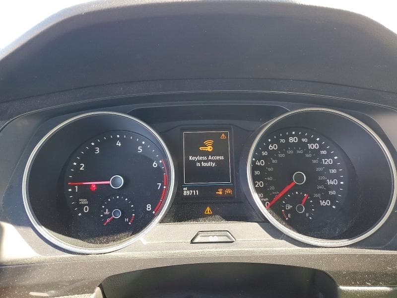 2018 VOLKSWAGEN TIGUAN SE 9